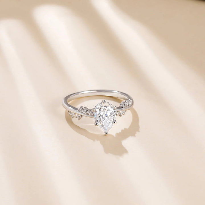 2CT Pear Shaped Wedding Ring