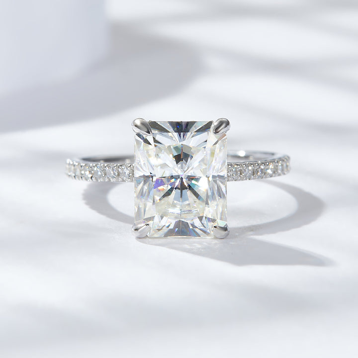4CT Radiant Moissanite Ring