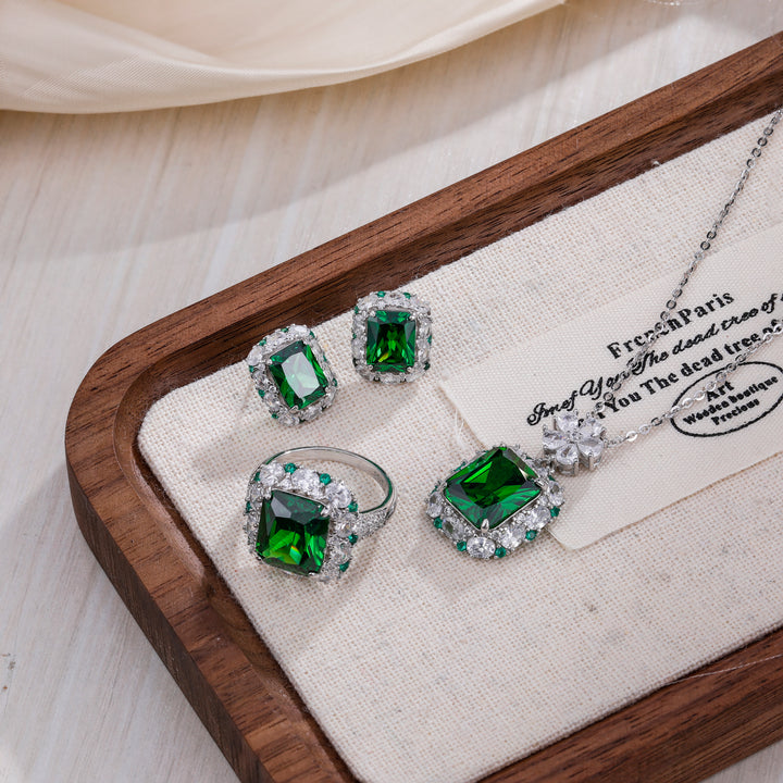 emerald jewelry set, emerald set jewelry, emerald ring, emerald earring, emerald necklace