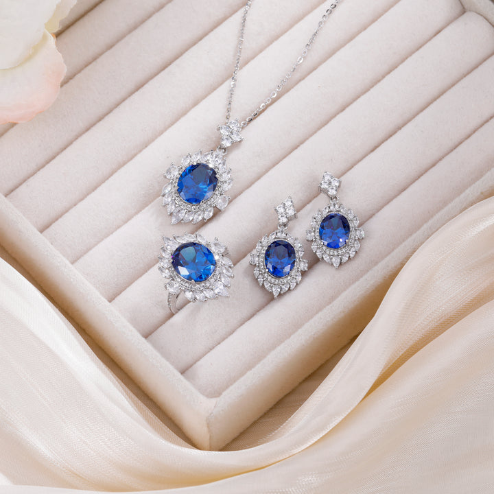 Blue & White Sapphire Jewelry Set in 925 Sterling Silver，Sapphire blue Jewelry Set, Sapphire blue ring, Sapphire blue necklace, Sapphire blue earring
