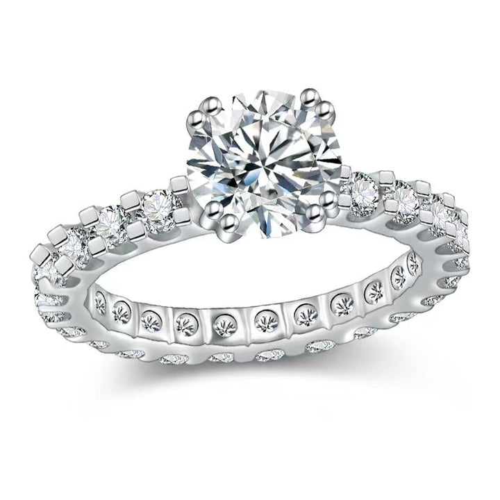 Beautiful and classic engagement ring