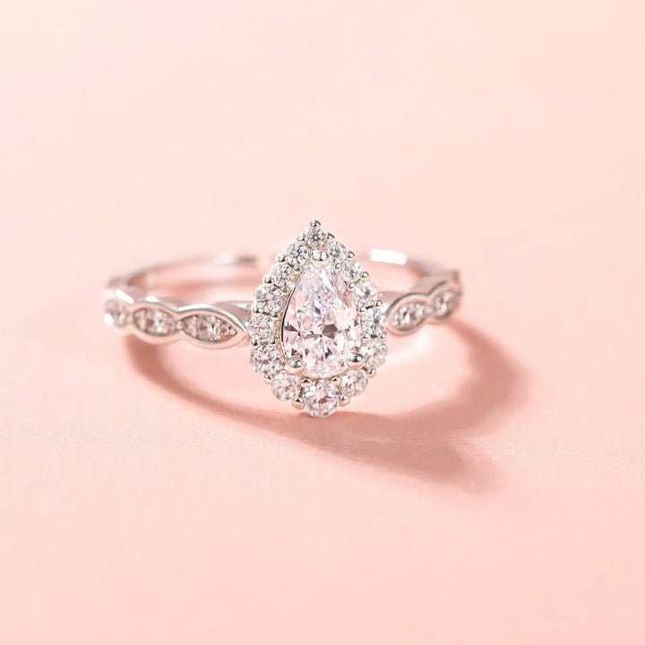  pear cut halo ring