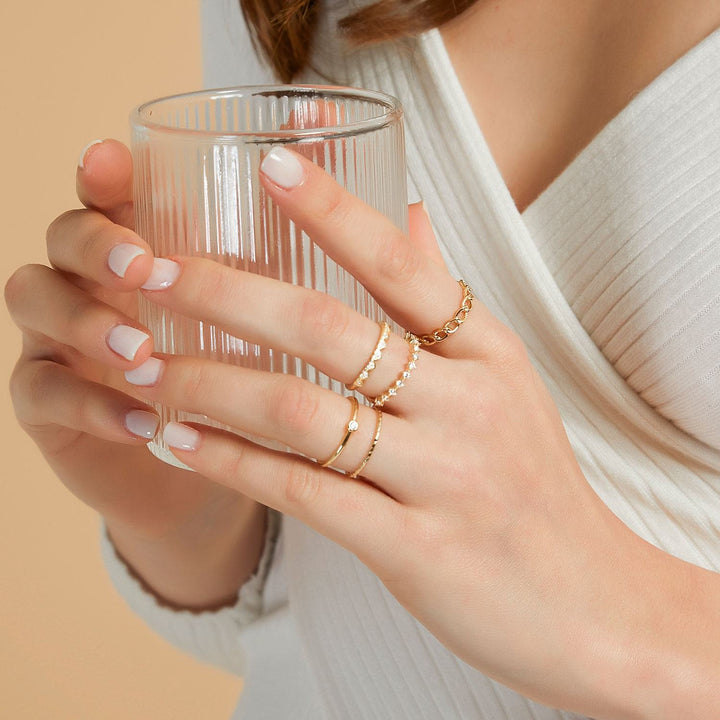 Stackable wedding bands