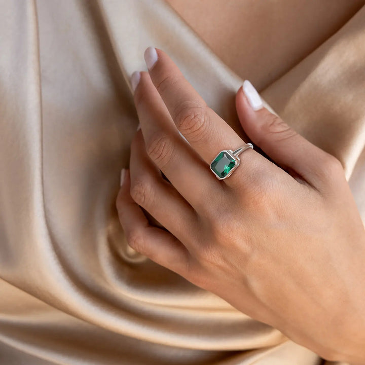 Emerald ring