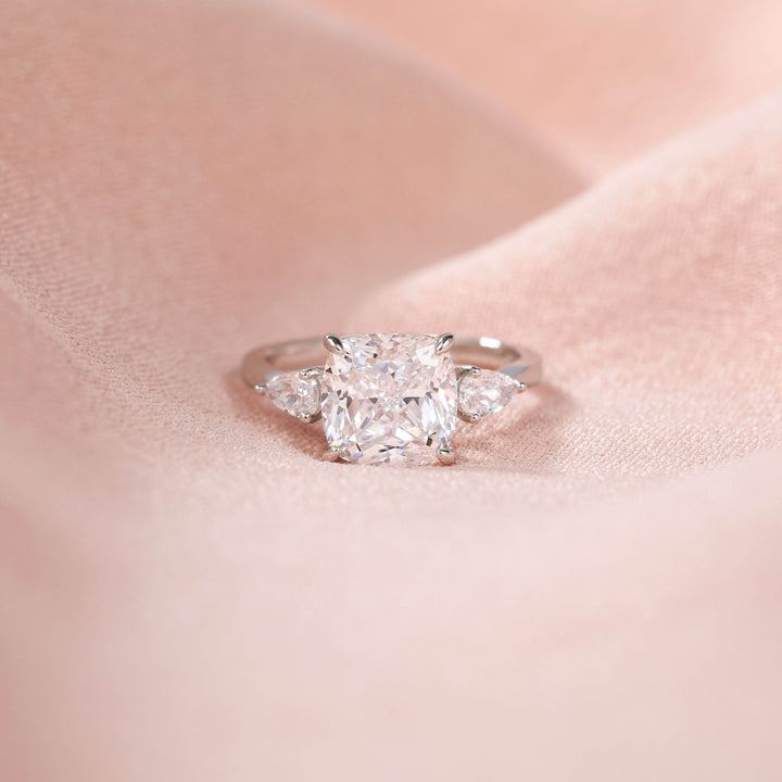 Close-up detail of beautiful 3.5ct cushion cut vvs1 moissanite engagement ring