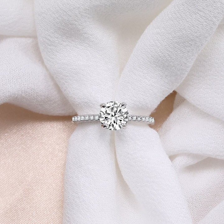 cheap womens moissanite promise ring 